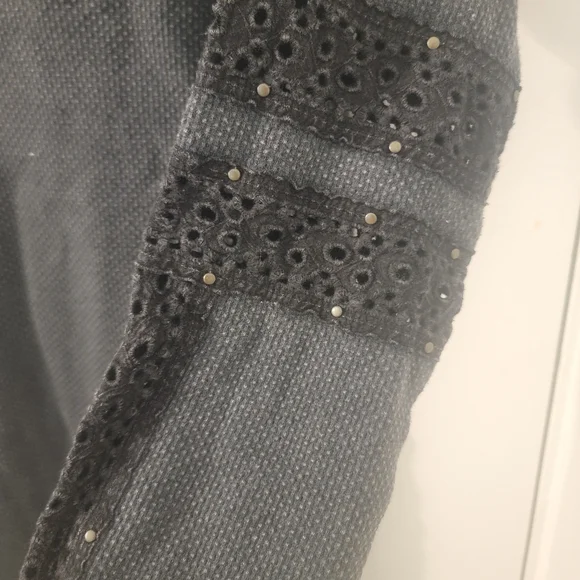 Free People We The Free Navy Long Sleeve Mila Top Size XS Like New - Picture 4 of 5